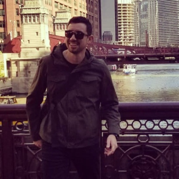 Meet your Posher, Roberto - Picture 1 of 1